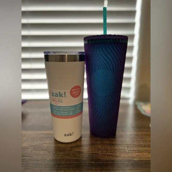 GIVEAWAY 07/31 - Zak! White Tumbler and Purple Starbucks Cup - Picture 1 of 1